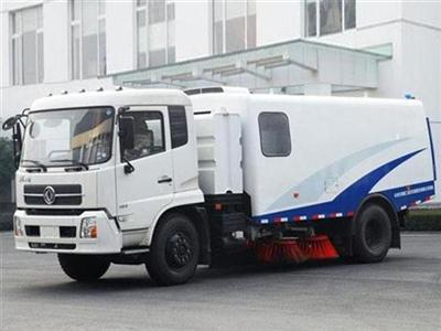 Xe quét hút bụi đường Dongfeng 8 khối nhập khẩu